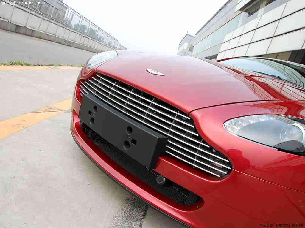 网曝门：知名汽车品牌遭“网曝”质量问题，消费者信任度受冲击，行业反思在即，保障权益势在必行！-1