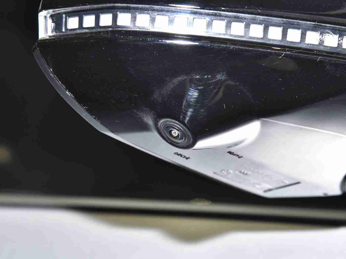 生物课老师把我睾丸拿了出来：全新车型引擎突破引发热议，生物老师幽默发言引爆车圈热度-2