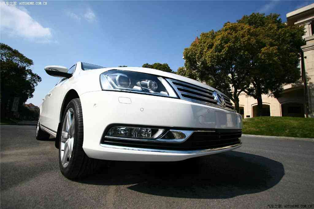 男生的香蕉插进女生的桃子里：自然灵感，动力飞扬——新能源汽车新锐之作-4