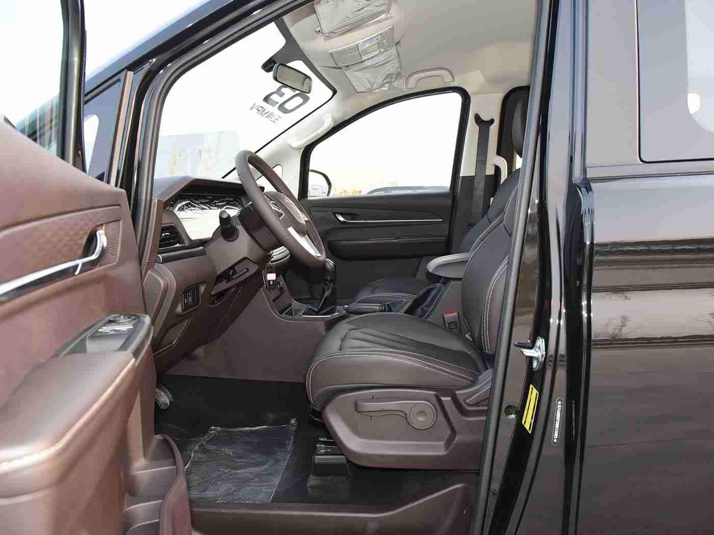 黄色APP下载安装:全面服务,便捷出行:一应俱全的汽车生活助手APP推荐-1