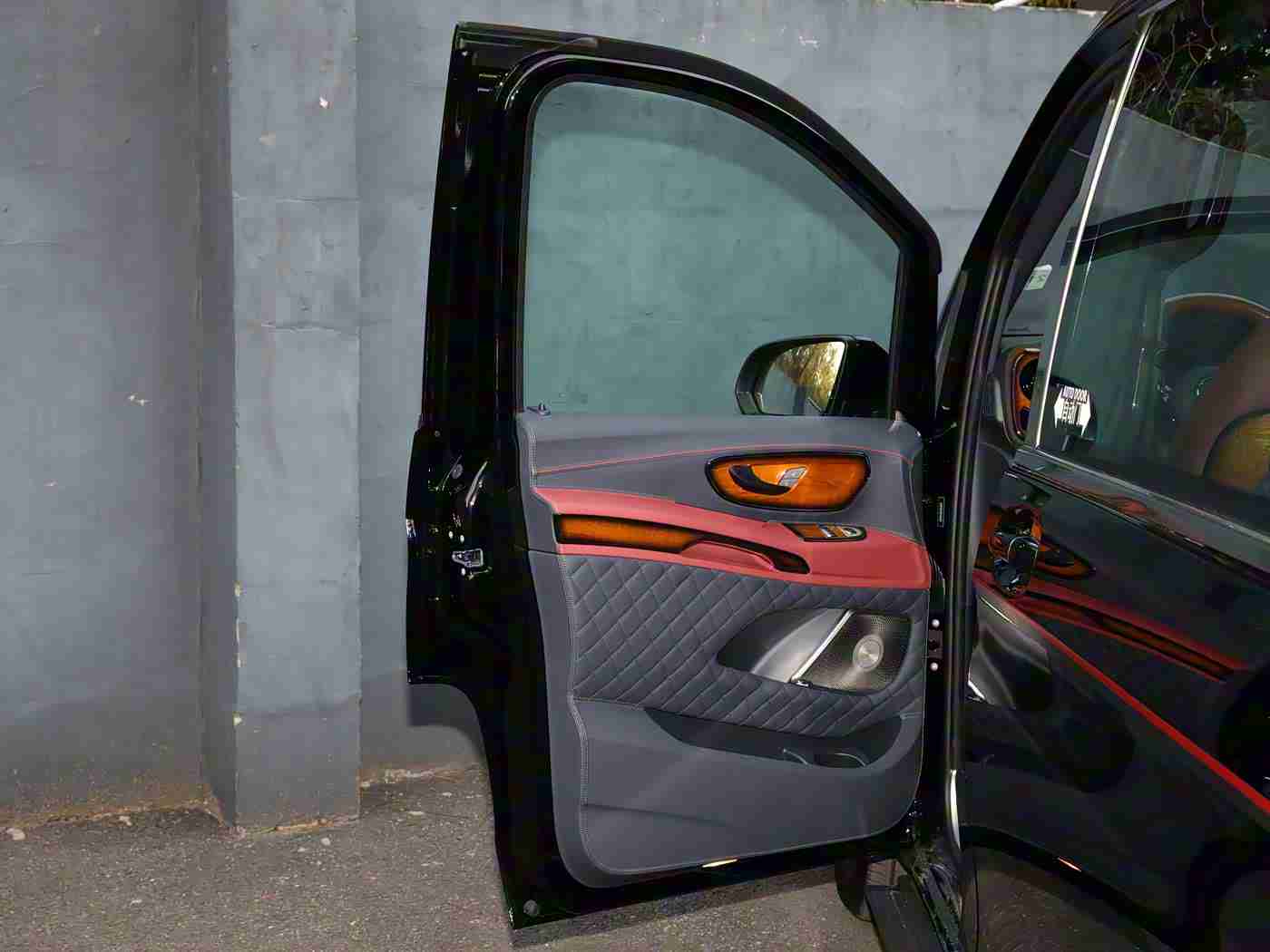 男生女生查查查:新能源汽车领航,男女消费者新宠车型大解析-1