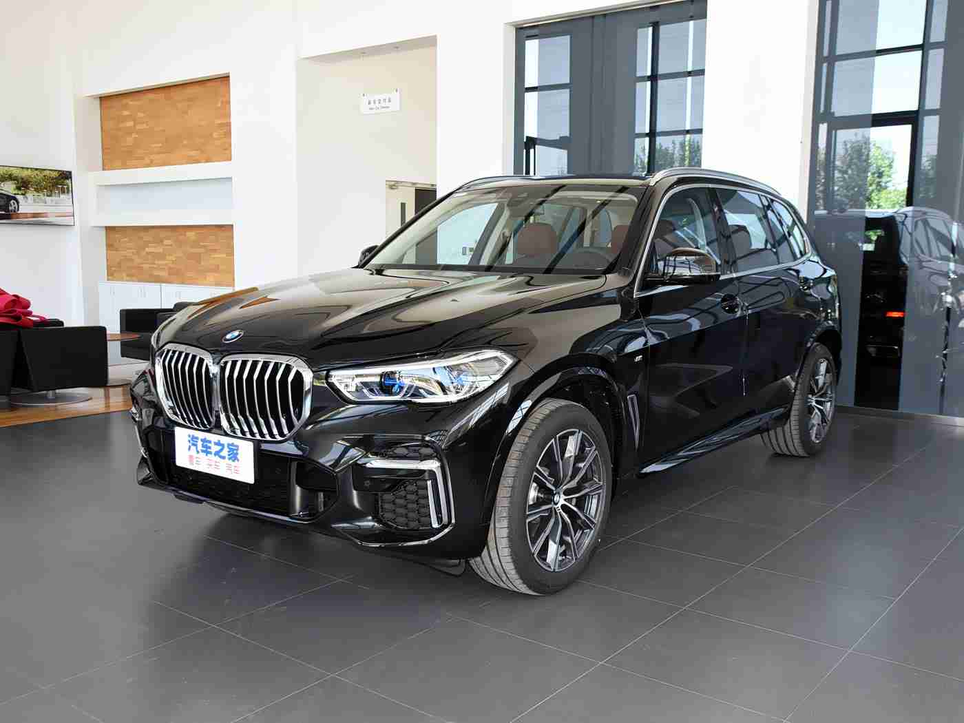 真人拔萝卜：新能源汽车动力挑战，绿色出行新风尚-2