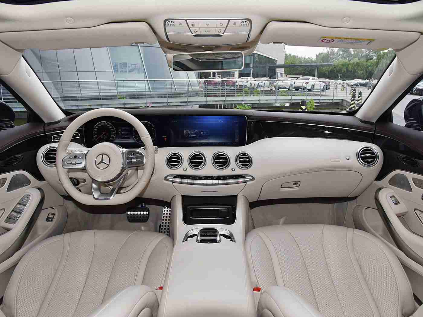 黄的软件:智行新纪元,云端护航,创新科技引领未来驾驶体验-3