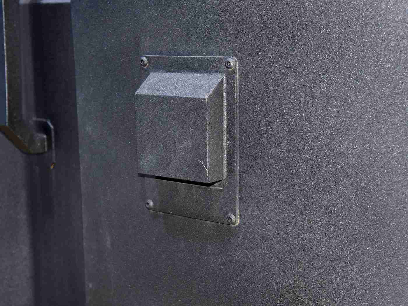 成人性做爰直播apP：跨界冲击下，汽车行业创新趋势显现：从“成人性做爰直播APP”看智能化、个性化发展-1