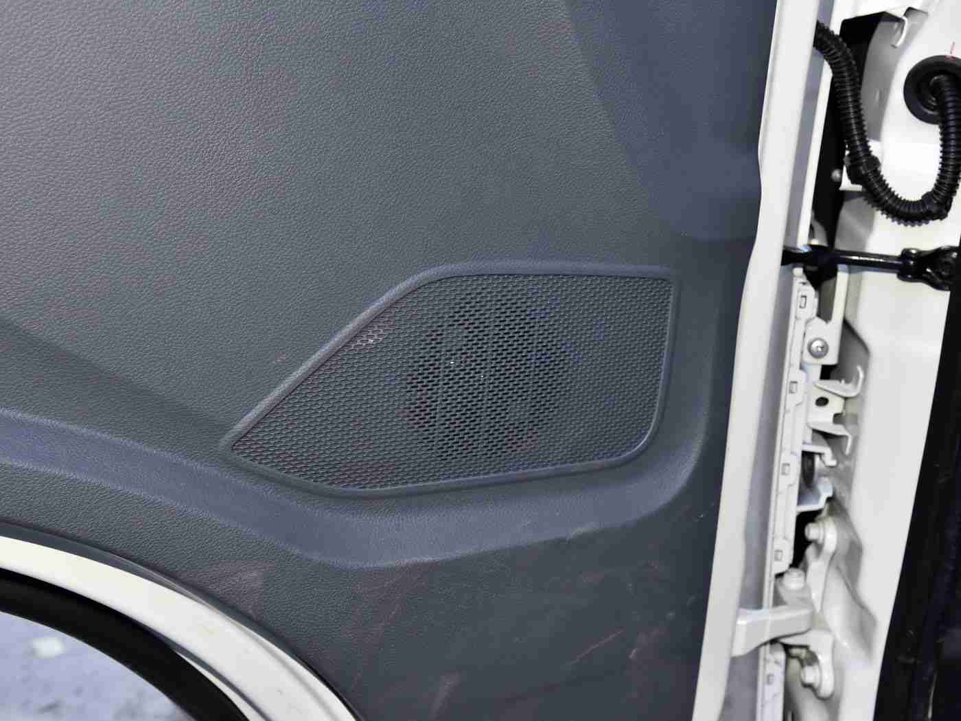 男人机机桶女人：时尚动感，男女通吃，＂男人机机桶女人＂新锐车型惊艳登场-3