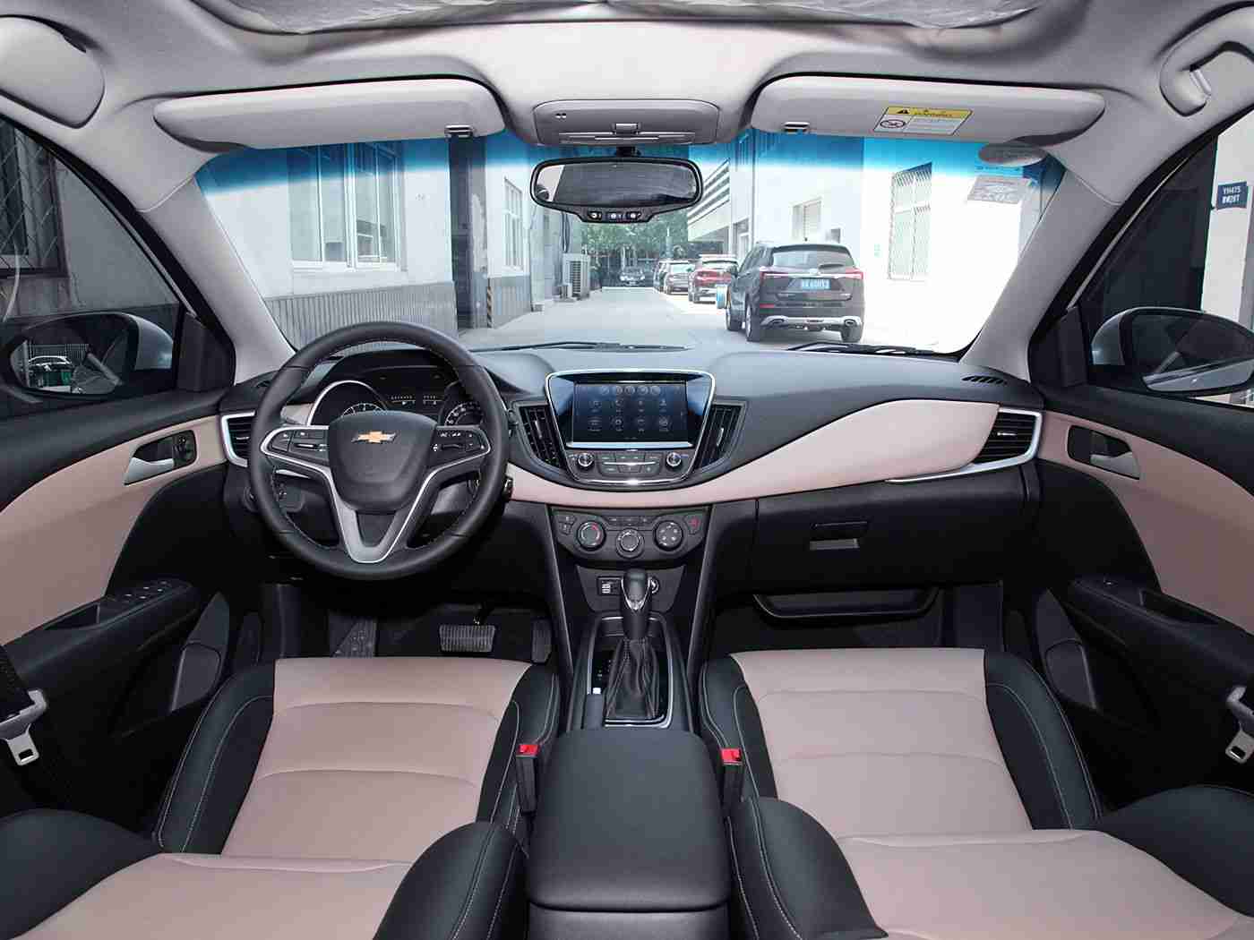 3.0.3免费oppo版破解大全苹果,可以安装：智能融合新纪元，车载互联革新未来之旅-4