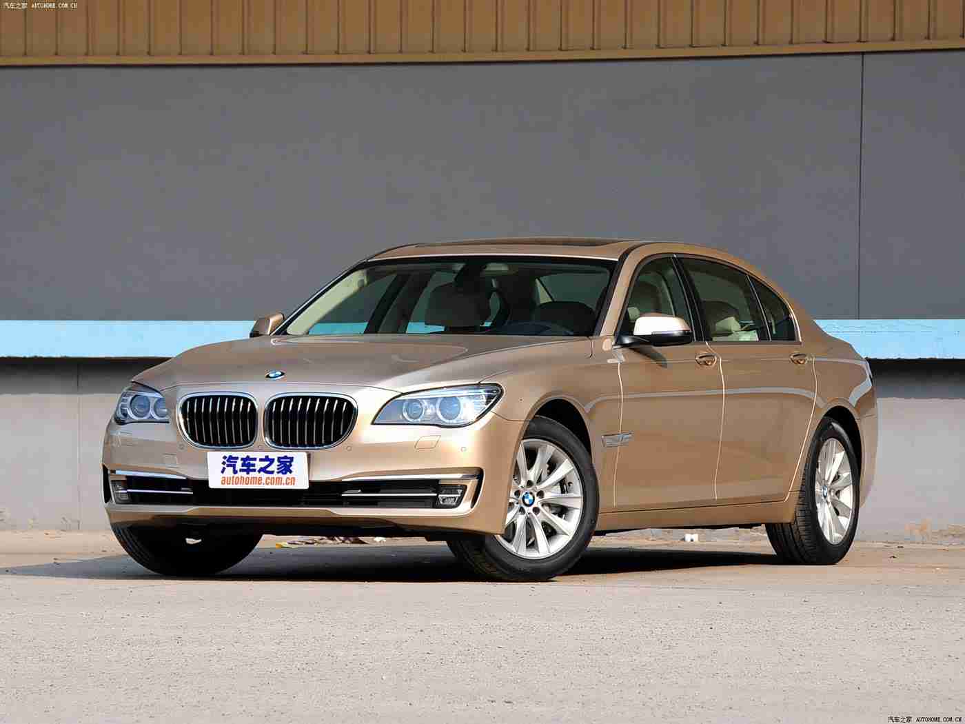 国产色情av：国产神车崛起：融合古典与现代，性能卓越智能配置丰富，市场前景看好-2