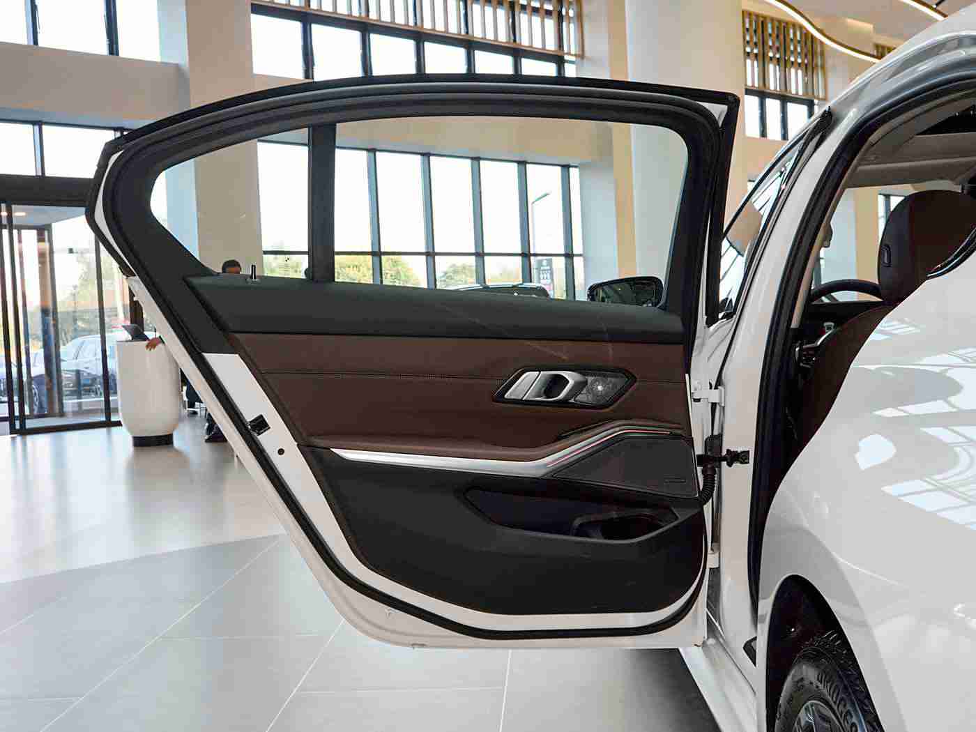 王者荣耀西施无小内无爱心有特效吗：汽车科技新风向：五大特效升级，打造个性化智能驾驶新体验-5