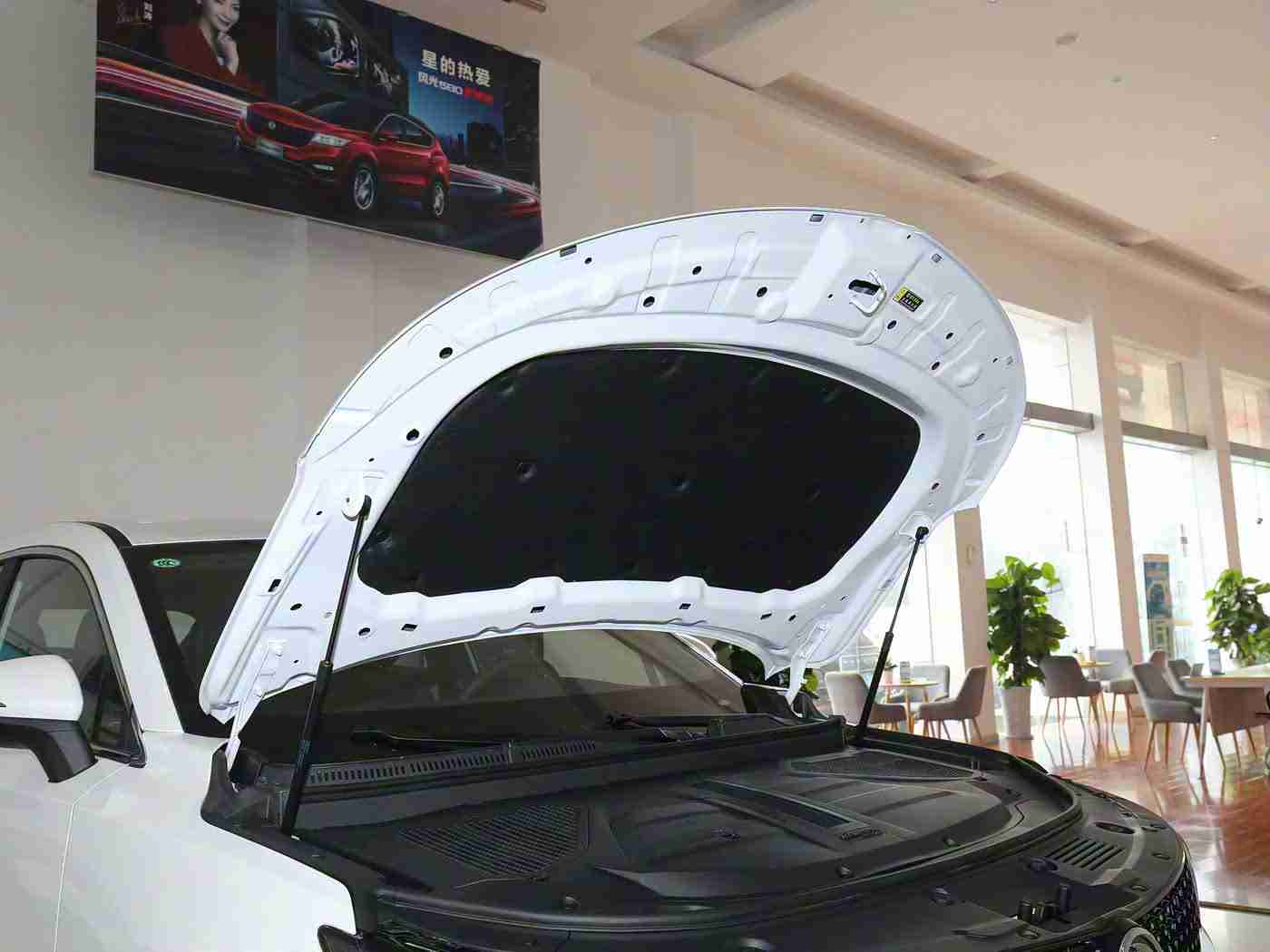 黄色软件污污：智能汽车软件安全升级，护航驾驶体验与隐私安全-1