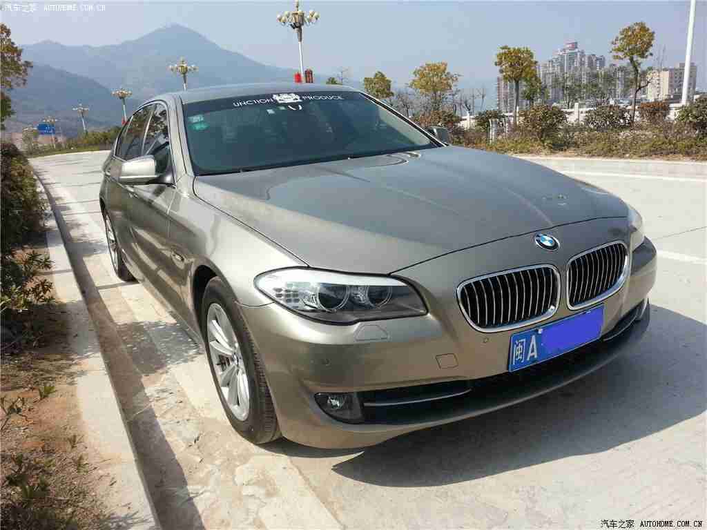 黄色网页入口:创新领航,环保先行:全新车型黄屏科技,刷新驾驶新体验-4