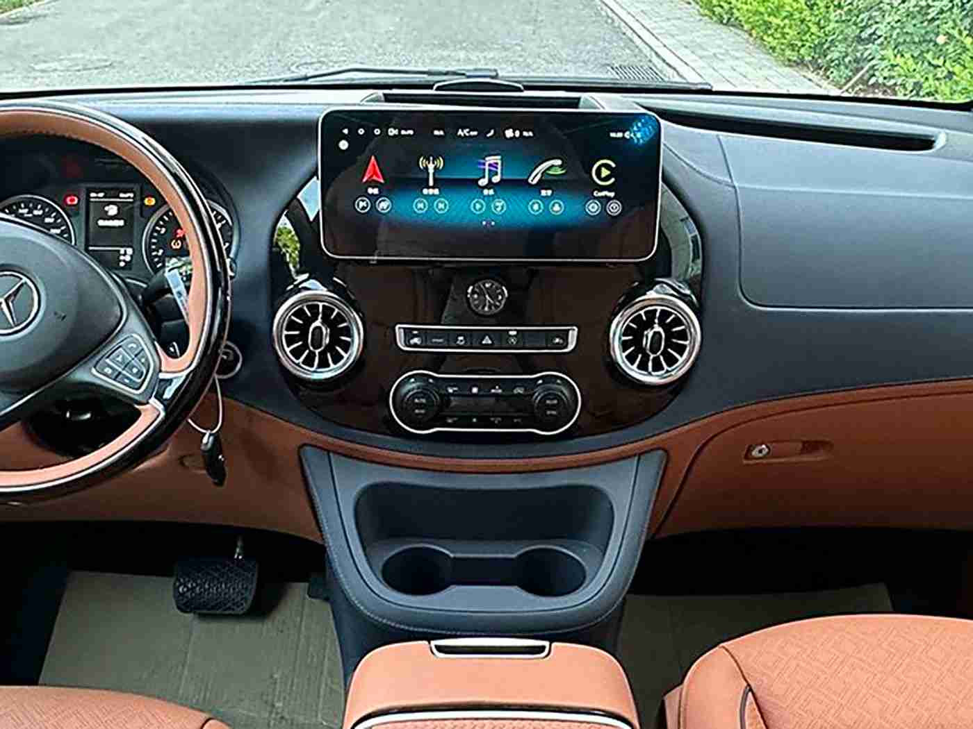 乱色视频：色彩风暴来袭，未来出行新时尚-2