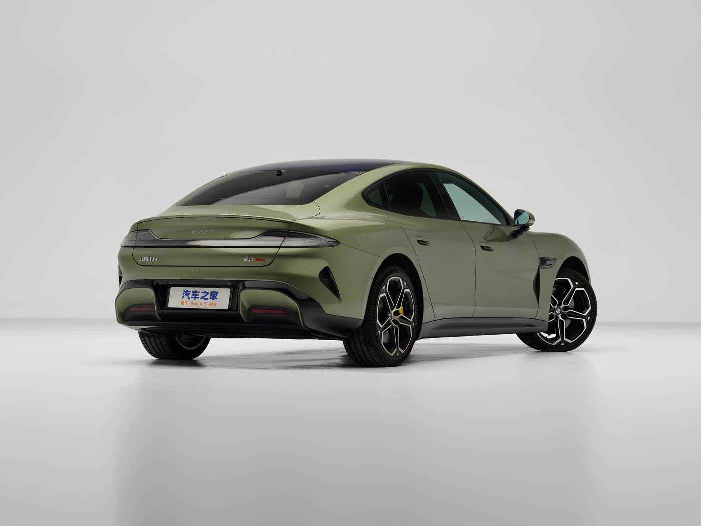 男生女生一起差差差差：全新SUV风靡市场，男女消费者争相追捧，时尚驾驶新潮流-2