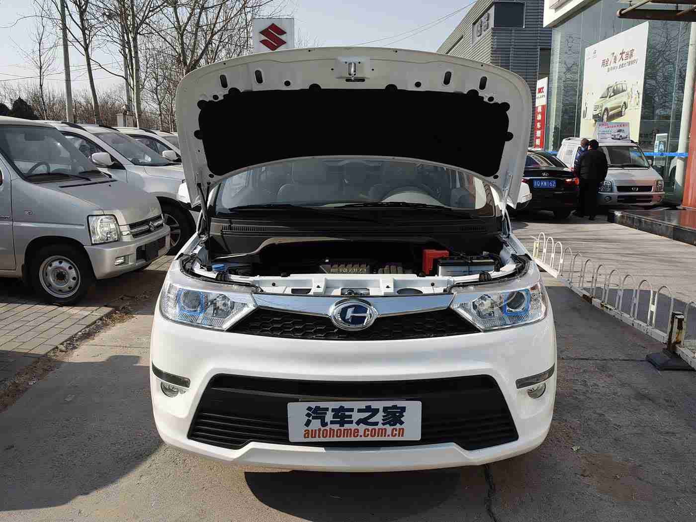 涉黄软件：智驾护航，纯净导航，安全驾驭新境界-1