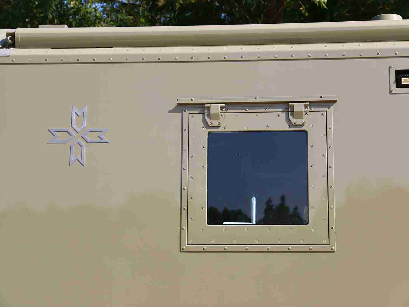 体育生自慰：汽车运动新风尚，车辆稳定性打造健身奇效-3