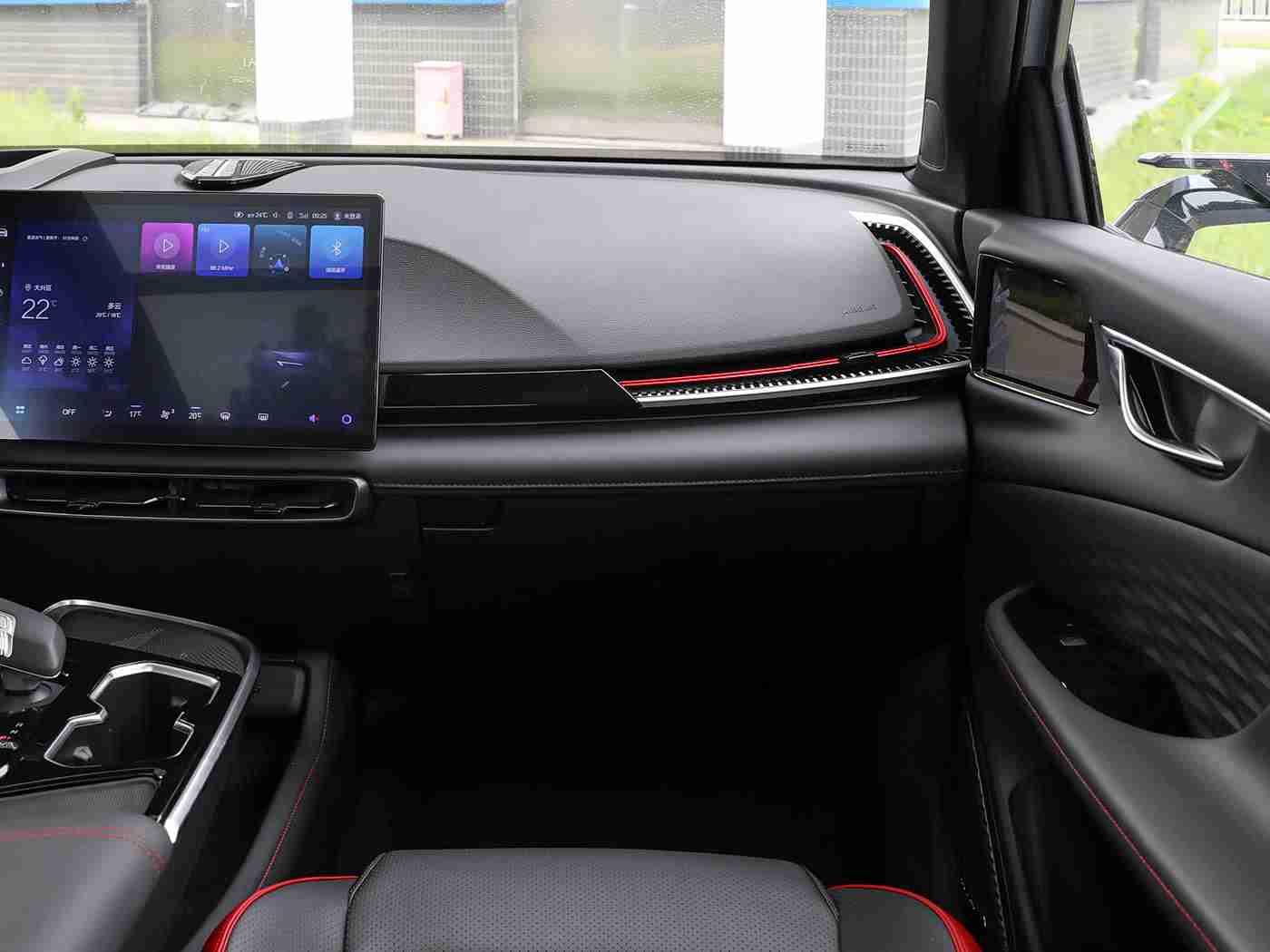 黄色软件排行榜:智能护航,畅享未来:汽车软件新风尚-1