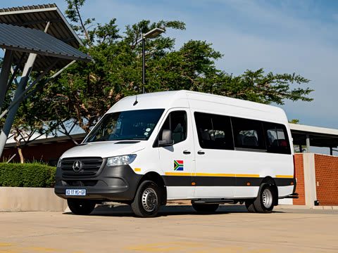 好 色 先 生丅Ⅴ：全新SUV“好色先生Ⅴ”惊艳亮相，豪华配置、强劲动力引领市场潮流-2