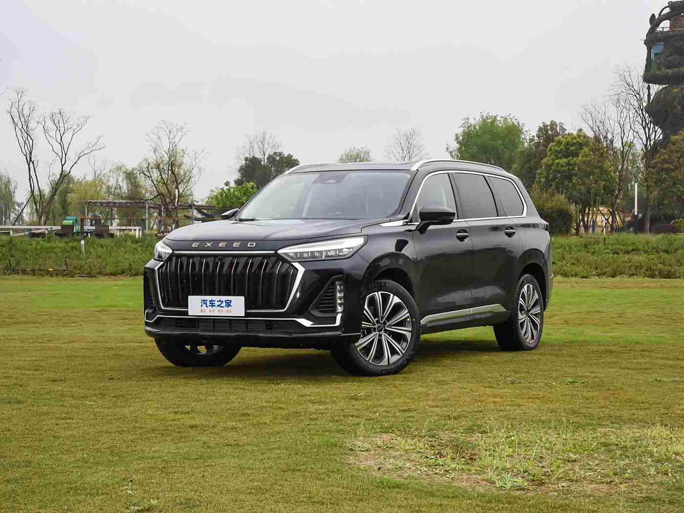 特级大胆人文艺术的文化内涵：融合东方韵味，引领潮流：探索独具匠心的人文艺术汽车新品-1