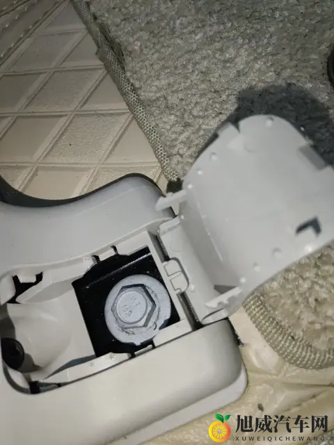 23款别克GL8陆尊版，2万公里准新车，宜商宜家好选择-2