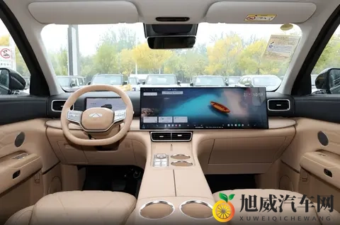 标配四轮独悬，可选后驱_四驱，奇瑞风云T11实力怎样？-2