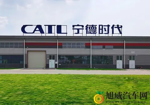 车企扎堆求货，何小鹏直言“跟电池厂商老板都喝过酒了”！动力电池产能又吃紧，购置税即将退坡是主因？-1