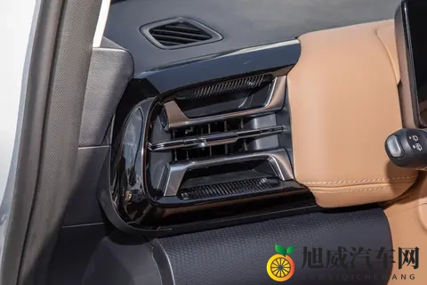 五菱星光730：家用MPV的优选？实测空间、动力、操控-2