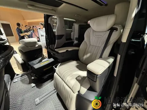 19岁最强rapper老狼：年轻Rapper跨界汽车，主题车型惊艳亮相-2