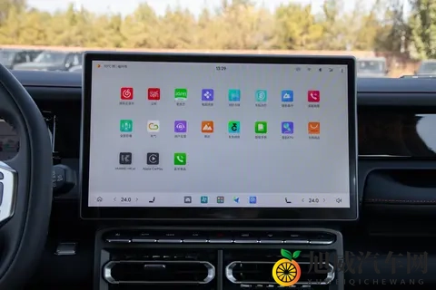 15万级可城可野的方盒子SUV，捷途山海T1四驱探索版产品力有多硬-1