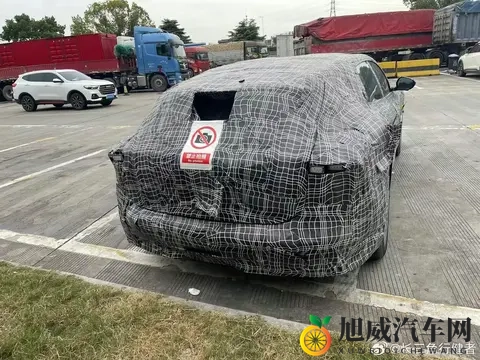 阿维塔旅行车首次曝光！采用了很厚的伪装！-1