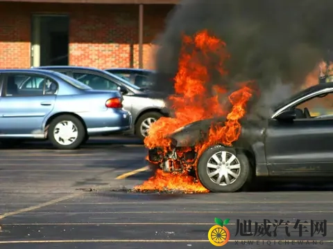 当“不起火、不爆炸”成为国标要求，新能源车企们面临严峻考验-3