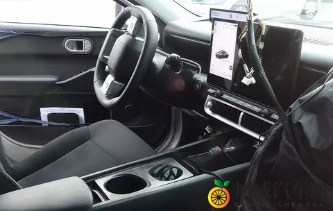 现代Ioniq 3 谍照曝光！最小纯电SUV来了，网友：不如国产新势力-1