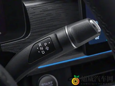 新款坦克400插混版上市，售价2498-3198万元-3