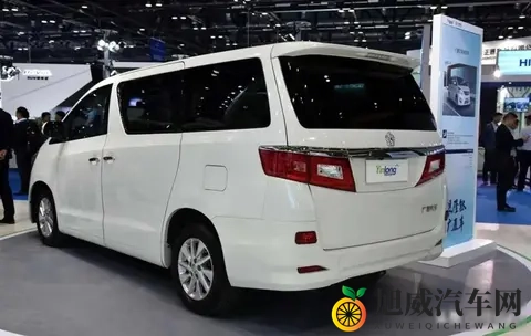 董明珠的43万豪车梦碎 银隆艾菲为何成笑话？格力造车留下什么坑-1