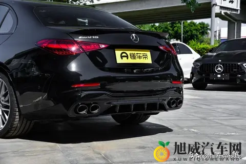 新车  售549万元_降662万元_配置调整，2026款AMG C 43 4MATIC上市-1