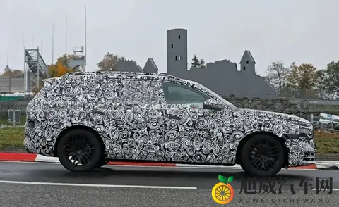 迈巴赫GLS的竞品，奥迪Q9霍希版谍照！品牌新旗舰SUV，真男人开V8-3