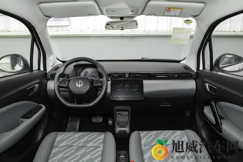 15 倍空间+2 倍续航！5 万级纯电车怎么选？-1