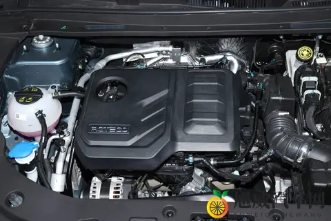 捷途X70L评测：有磁悬浮电磁悬架+8155芯片，还有哪些优点？-2