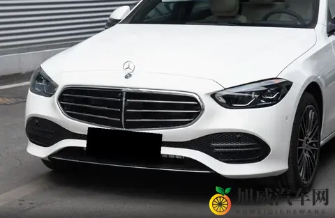 提供两驱_四驱车型，搭载15T+9AT动力，2025款奔驰C级该怎么选？-3