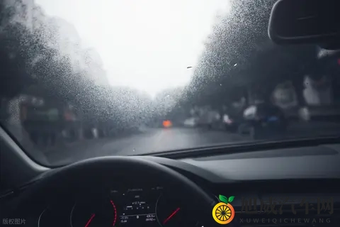 亚洲中国妓女毛茸茸：概念车引关注：独特设计+先进技术，颠覆驾驶体验-2