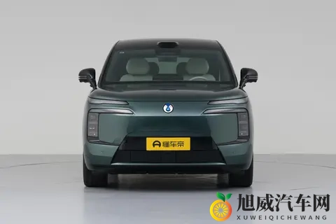 腾势N8L DM大六座安全豪华SUV：空间 性能 安全 舒适家用表现对比解读-1