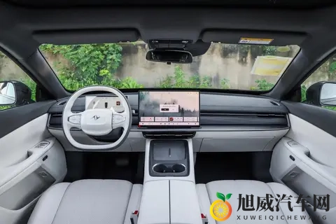 11月10日上市,标配激光雷达+8295芯片,东风系新款中大型轿跑!-2