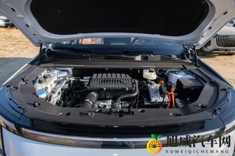 2820mm 轴距 + 220km 纯电，山海 L7 PLUS 实感​-1