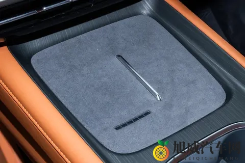 激光雷达+8295P芯片全系标配，奕派eπ007+要搅动15万级轿车市场-3