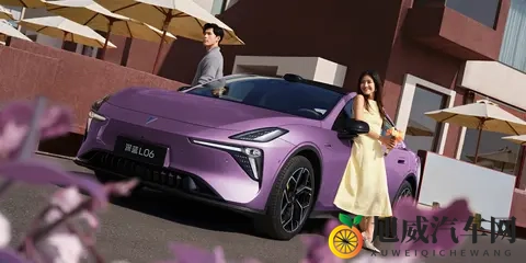 13 万级技术轿跑，磁流变悬架+3nm 芯片，全系标配激光雷达-2