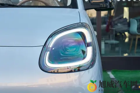 五菱宏光MINIEV 四门版：实际体验与配置拆解，应该怎么选？-1