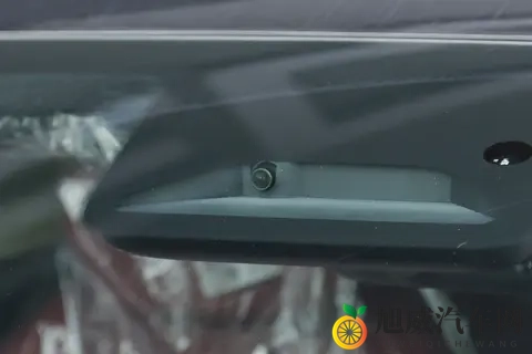 深入体验星纪元ES增程版Plus：15万级中大型车的务实之选-3