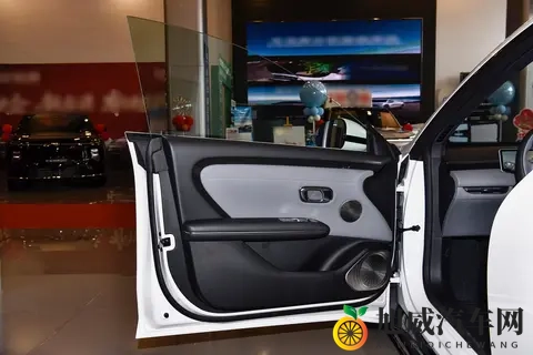 长安启源A06来了！大美舒新四重进阶实力，11月9日正式上市！-1