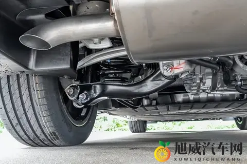 800V平台加华为驾驶，26款岚图梦想家的安全感确实不一样-3