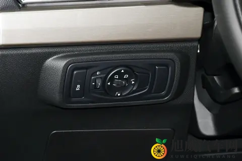 多人口家庭买车看这款,20T+8AT,终身质保,全家出行有它就够了-1