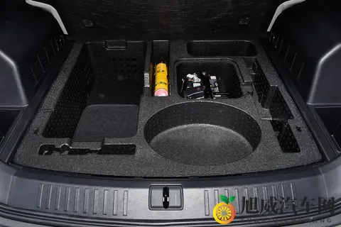 带娃奶爸买车，为什么我选了15万级的混动方盒子？-2