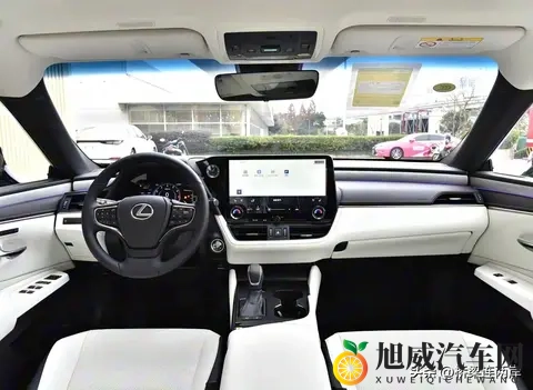 雷克萨斯ES200特别版上市 3127万贴层膜贵128万-2